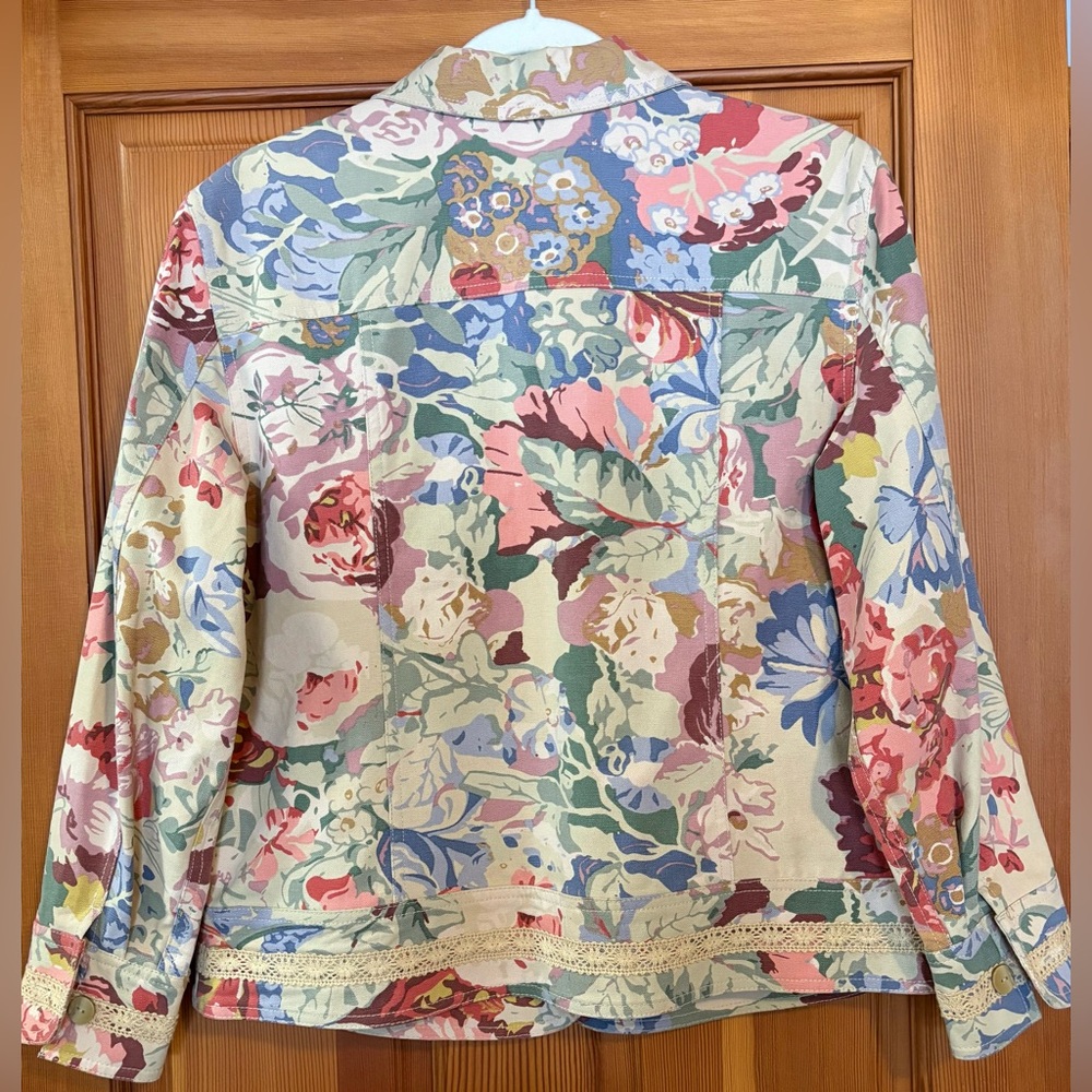 Coldwater Creek Multicolor Floral Cotton Twill Jacket w Crochet Embellishment - Picture 11 of 12